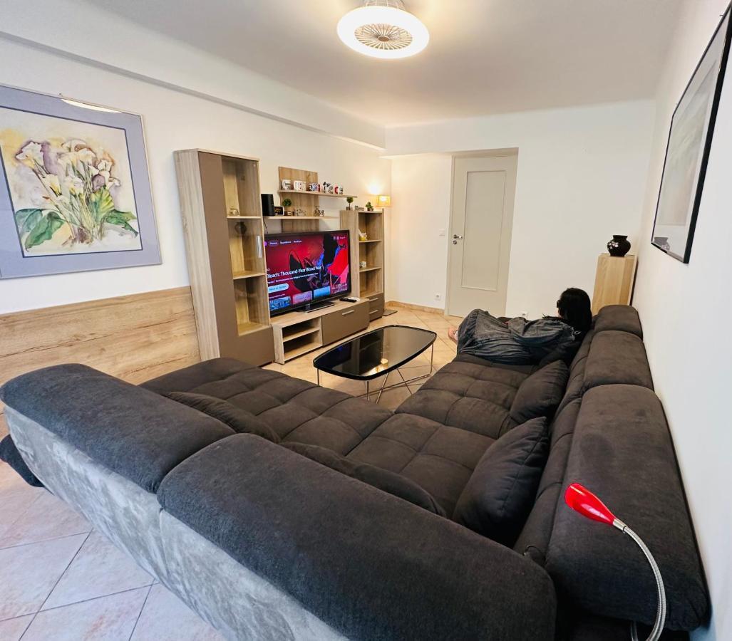 The Nice - 3 Rooms, 3Air Cond, 3Tv, 3Fans, 2 Wc, Wifi Everywhere 5Min Aeroport, Train, Beach, 1Min Tram, 15 Min Centre, Port, Parking Possible Exterior foto