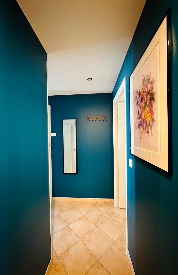The Nice - 3 Rooms, 3Air Cond, 3Tv, 3Fans, 2 Wc, Wifi Everywhere 5Min Aeroport, Train, Beach, 1Min Tram, 15 Min Centre, Port, Parking Possible Exterior foto